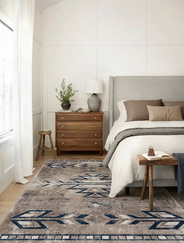 HomeRoots 5' Southwestern Washable Area Rug in Gray Beige and Blue - Timeless Style for Any Space 5' x 8' 390165