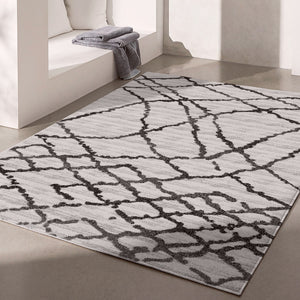 Homeroots 8' X 11' Gray And Black Modern Abstract Area Rug  Polyester 390302