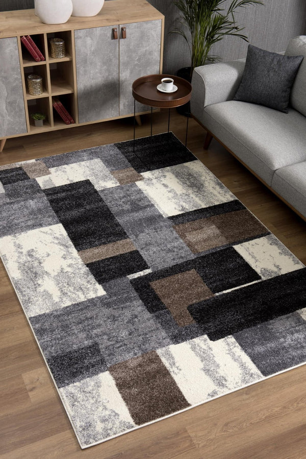 HomeRoots 4' Modern Abstract Geometric Area Rug in Gray, Black, and Brown - Durable, Stain-Resistant Design 5x8 390305