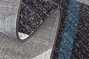 Homeroots 4' X 6' Distressed Black And Gray Abstract Area Rug  Polyester 390308