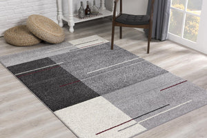HomeRoots 4' Modern Geometric Area Rug - Stylish Gray Design with Plush High Pile for High-Traffic Spaces 5x8 390320