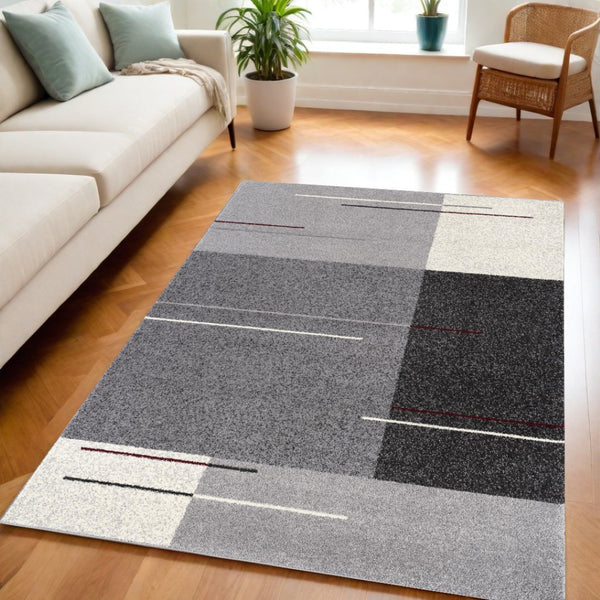 HomeRoots 4' Modern Geometric Area Rug - Stylish Gray Design with Plush High Pile for High-Traffic Spaces 5x8 390320