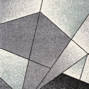 HomeRoots 4' Modern Gray and Blue Prism Pattern Area Rug – Durable, Stylish, and Ideal for High-Traffic Spaces 5x8 390330
