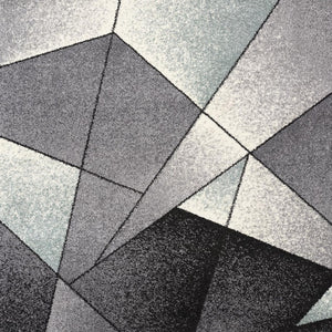 HomeRoots 4' Modern Gray and Blue Prism Pattern Area Rug – Durable, Stylish, and Ideal for High-Traffic Spaces 5x8 390330