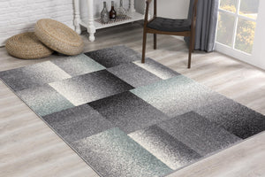 Homeroots 7' X 9' Gray Modern Geometric Area Rug  Polyester 390341