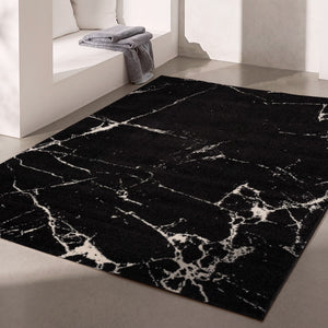Homeroots 8' X 11' Black And White Abstract Breakage Area Rug  Polyester 390352