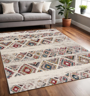 HomeRoots 4' Cream Southwestern Area Rug – Stylish, Durable Design for Living Rooms, Hallways & Dining Areas 5' X 7' Rectangle 390381