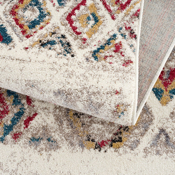 HomeRoots 4' Cream Southwestern Area Rug – Stylish, Durable Design for Living Rooms, Hallways & Dining Areas 7' X 9' Rectangle 390382