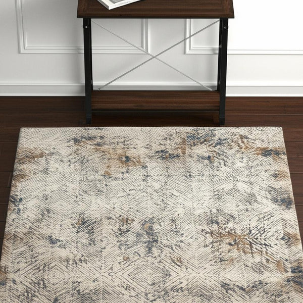 HomeRoots 4' Beige Abstract Area Rug - Stylish Plush Pile, Durable Design for Modern Living Spaces & Comfort 4' X 6' 390503