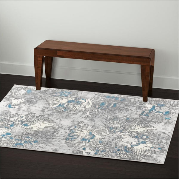 HomeRoots 4' Blue Abstract Dhurrie Area Rug - Modern Artistry Meets Plush Comfort for Your Home Décor 4' X 6' 390529