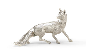 Wildwood Silver Fox Antique Silver-Plated Brass Fox Figurine 7.5"H X 12"W — Lifelike Ears, Textured Fur & Gift-Ready Decor 391013