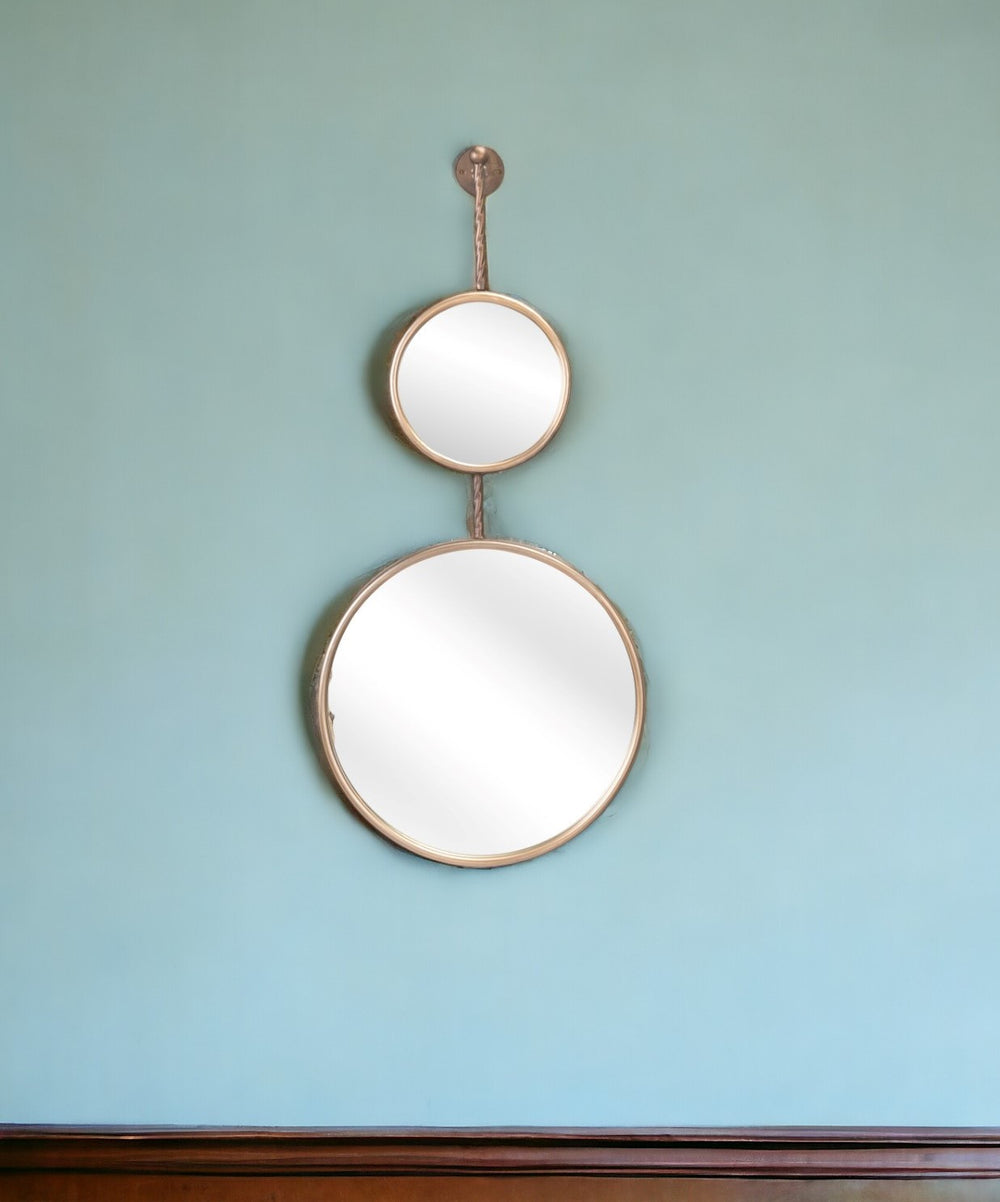 Homeroots 35" Gold Round Steel Framed Accent Mirror  Metal 391666