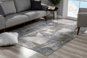 HomeRoots 4' Grey Abstract Area Rug - Contemporary Design for High-Traffic Areas, Durable & Easy to Maintain 4' X 6' 391731