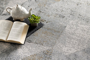 HomeRoots 4' Grey Abstract Area Rug - Contemporary Design for High-Traffic Areas, Durable & Easy to Maintain 5' X 8' 391732