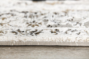 HomeRoots 4' Beige Oriental Area Rug - Timeless, Durable Design for Living Rooms, Entryways, and More 4' X 6' 391805