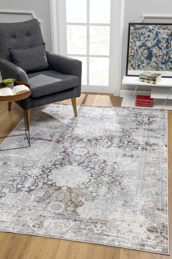 HomeRoots 4' Gray Abstract Area Rug - Soft High-Pile Design with Artistic Patterns for Modern Home Décor 4' X 6' 391814