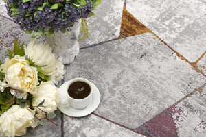 Homeroots 4' X 6' Grey Geometric Area Rug  Polyester 391818