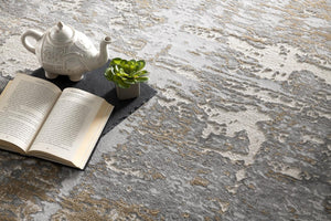 HomeRoots 4' Beige and Gray Distressed Area Rug - Luxurious High-Pile Design for Comfort in Any Room Decor 7' X 10' 391828