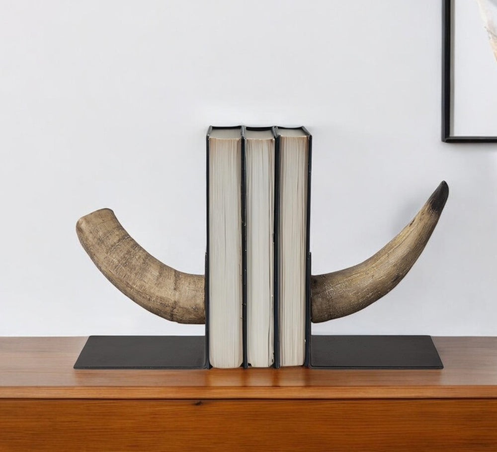HomeRoots Set of Two Rustic Faux Horn Bookends - Distressed Resin & Metal for Lodge-Style Decor & Support 392132