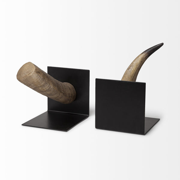 Homeroots Set Of Two 6" Brown And Black Ceramic Horn Decorative Bookends  Ceramic 392132
