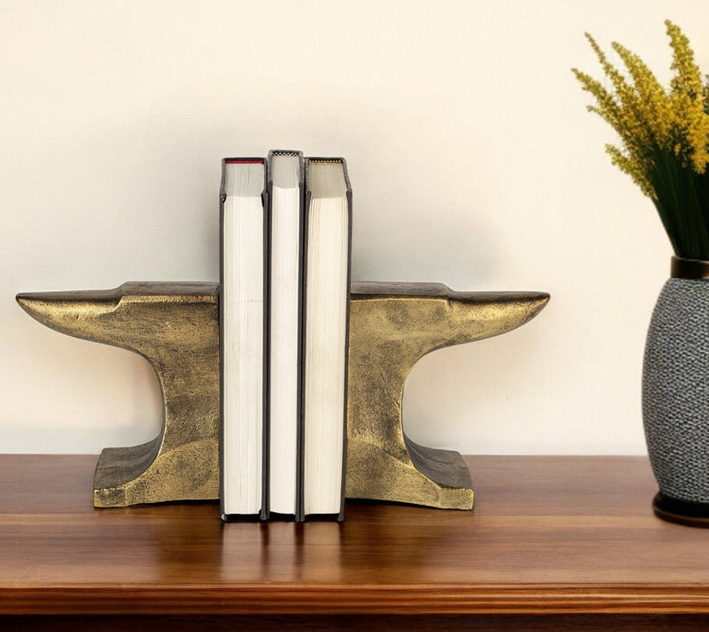 Homeroots Distressed Brushed Gold Anvil Bookends  Metal 392134