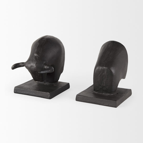 Homeroots Set Of Two 6" Black Metal Bull Decorative Bookends  Metal 392141