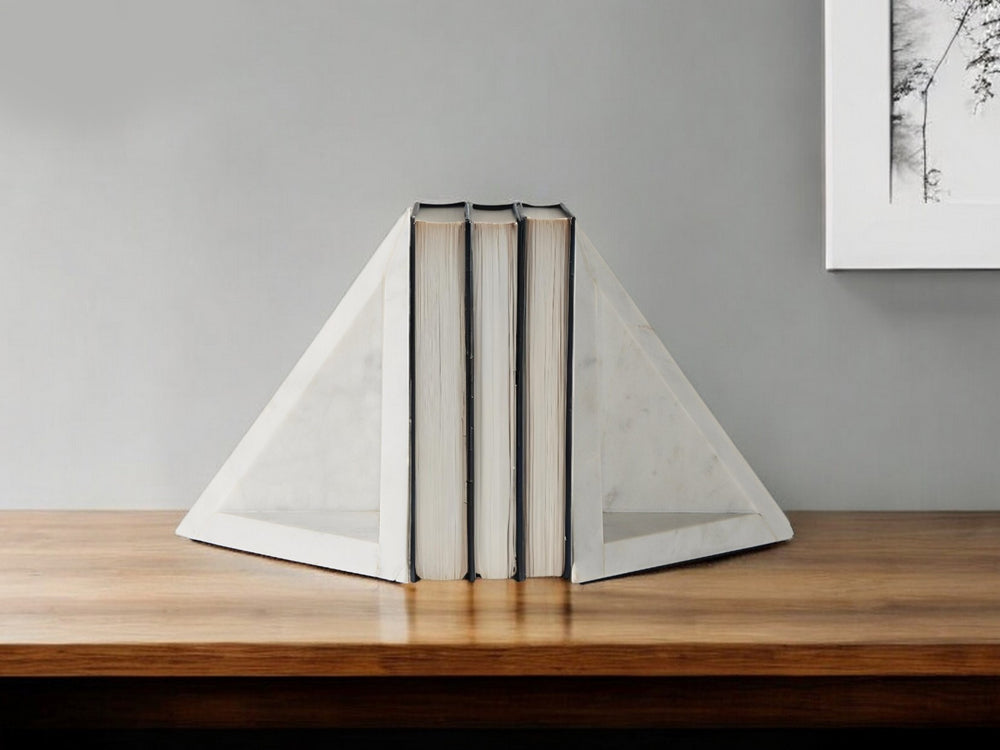 Homeroots 3d Modern Triangle Marble Bookends  Metal 392143