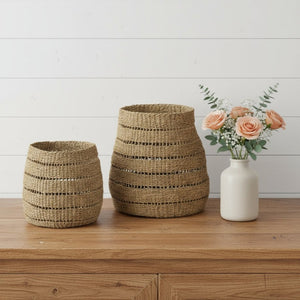 HomeRoots Set of Two Brown Wicker Baskets - Stylish Storage Solution for Home Décor and Organization Needs 392156