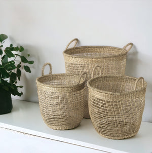 Homeroots Set Of Three 20" Natural Wicker Basket  Wicker 392159
