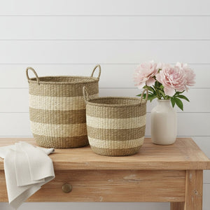 HomeRoots Set of Two Stylish Natural Beige Wicker Baskets for Versatile Storage and Elegant Home Décor 392160