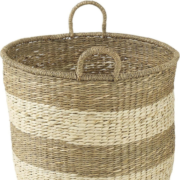 HomeRoots Set of Two Stylish Natural Beige Wicker Baskets for Versatile Storage and Elegant Home Décor 392160