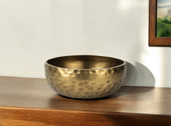 Homeroots 11" Antiqued Brass Hammered Artisan Round Centerpiece Bowl   392171