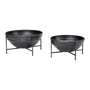HomeRoots Set of Two Black Metal Decorative Bowls – Modern Sophisticated Accents for Stylish Home Décor 392174