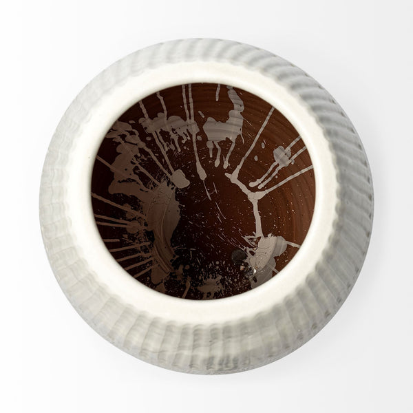 Homeroots Petite White Embossed Stripes Ceramic Vase  Ceramic 392183