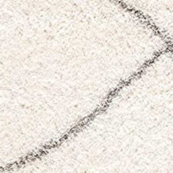 HomeRoots 5' Modern Ivory Lattice Area Rug - Plush Comfort and Contemporary Style for Any Space 5' X 8' 392338
