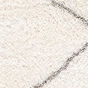 HomeRoots 5' Modern Ivory Lattice Area Rug - Plush Comfort and Contemporary Style for Any Space 8' X 11' 392340