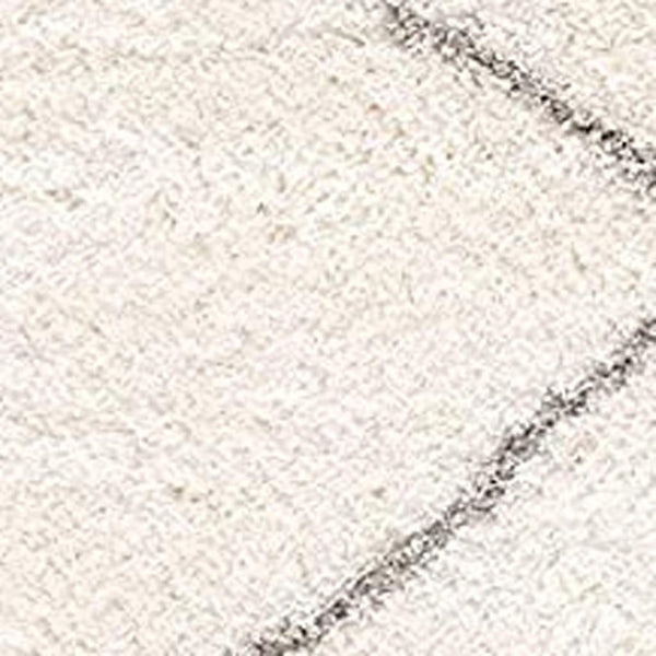 HomeRoots 5' Modern Ivory Lattice Area Rug - Plush Comfort and Contemporary Style for Any Space 8' X 11' 392340