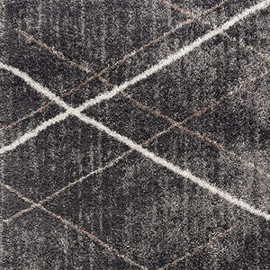 HomeRoots 5' Modern Distressed Area Rug in Gray and Beige – Stylish Soft Texture for High-Traffic Spaces 5' X 8' 392343