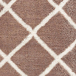 HomeRoots 5' Beige Geometric Area Rug - Modern Turkish Craftsmanship for Stylish, High-Traffic Spaces 5' X 8' 392358