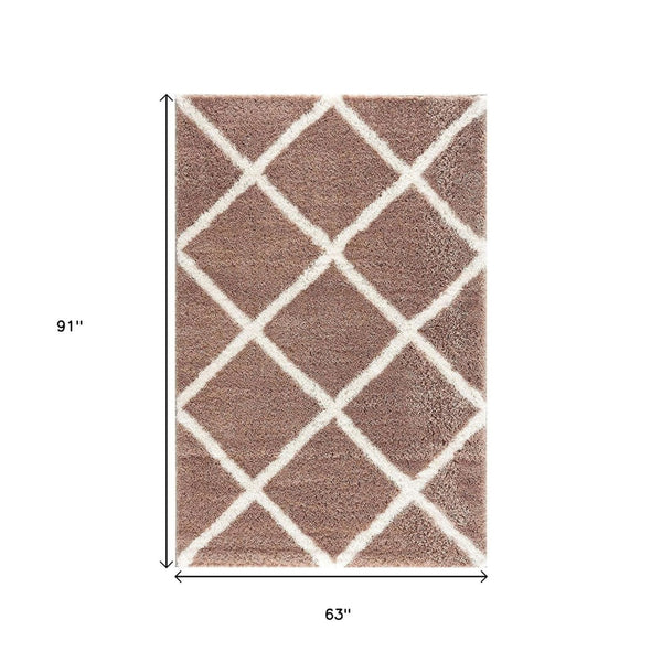 HomeRoots 5' Beige Geometric Area Rug - Modern Turkish Craftsmanship for Stylish, High-Traffic Spaces 5' X 8' 392358
