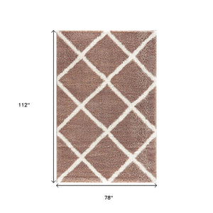 HomeRoots 5' Beige Geometric Area Rug - Modern Turkish Craftsmanship for Stylish, High-Traffic Spaces 7' X 9' 392359