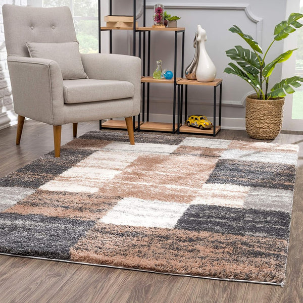 HomeRoots 5' Beige Modern Blocks Area Rug - Stylish Abstract Design, Plush Comfort for Any Room Décor 8' X 11' 392365