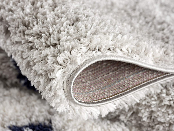 Homeroots 4' X 6' Gray And Navy Boho Chic Area Rug  Polyester 392372