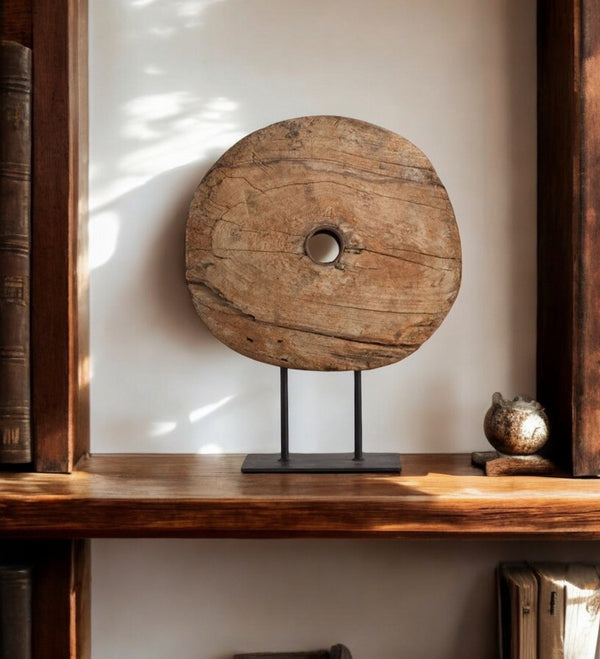 Homeroots 26" Brown Tabletop Sculpture  Manufactured Wood 392388