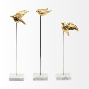 HomeRoots Set of Three Gold Bird Sculptures - Modern Elegance with Marble Bases for Chic Home Décor Accents 392411