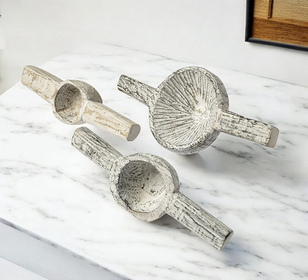 Homeroots Set Of Three 3" White Solid Wood Tabletop Sculpture  Solid Wood 392428