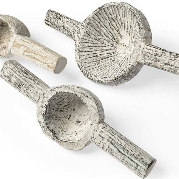 Homeroots Set Of Three 3" White Solid Wood Tabletop Sculpture  Solid Wood 392428