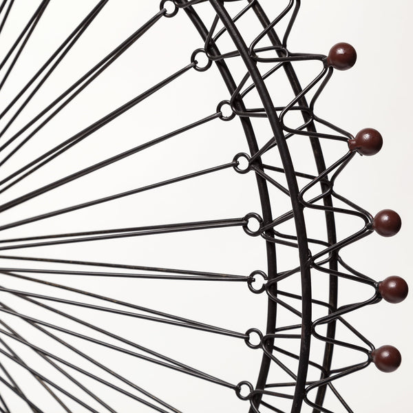 Homeroots 27" Black Metal Tabletop Sculpture  Metal 392502