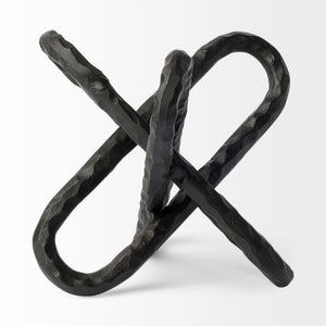 Homeroots 10" Black Metal Chain Link Tabletop Sculpture  Metal 392514