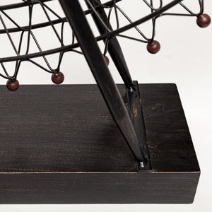 Homeroots Metal And Wood London Eye Moveable Sculpture  Metal 392560